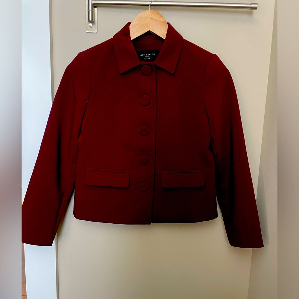 Maroon / Burgundy Blazer from Ann Taylor Factory in 00P